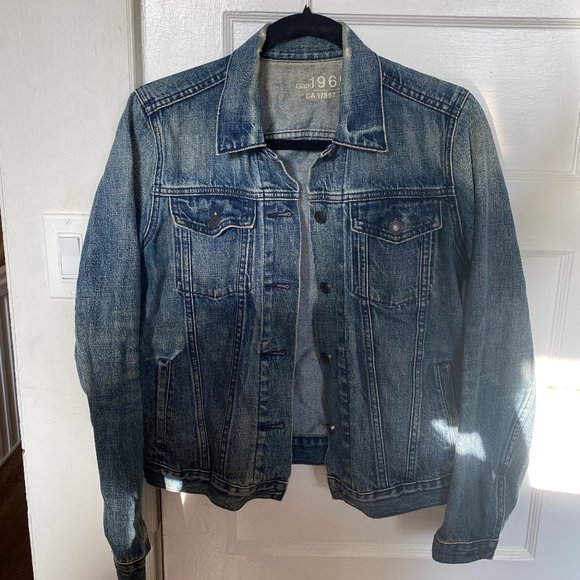 GAP 1969 jean jacket, distressed - Picture 2 of 4